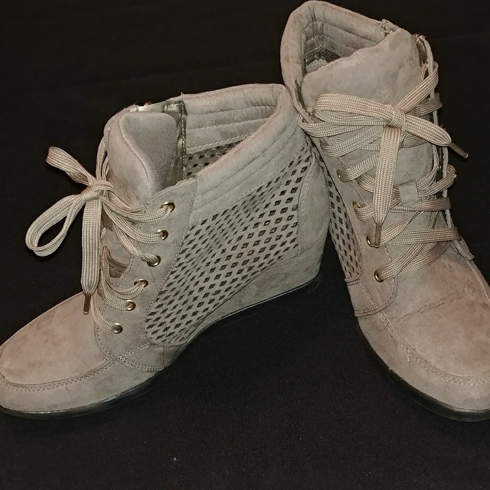 Hidden wedge fashion shoes